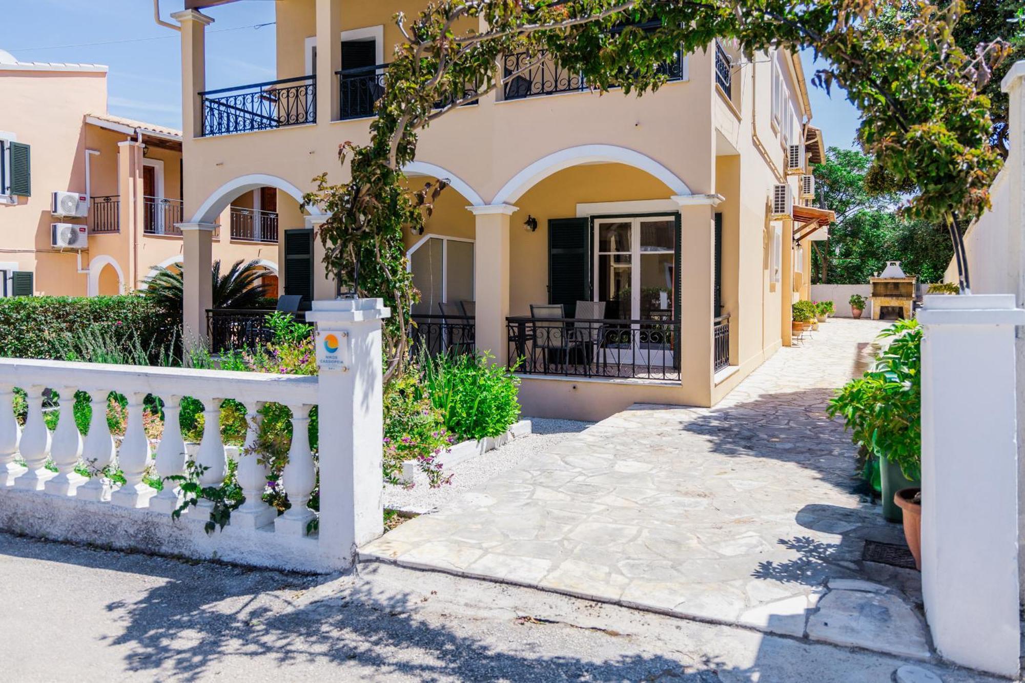 Apartmán Nikos Cassiopeia Kassiopi Exteriér fotografie